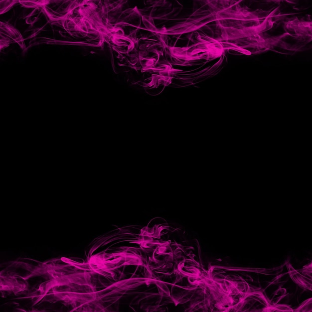 Cornice astratta di fumo su sfondo nero