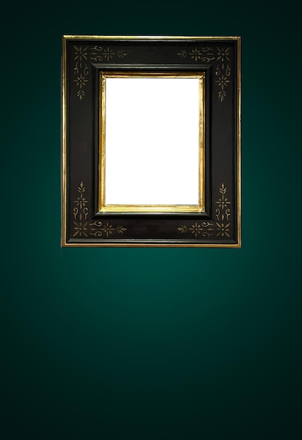 Cornice della galleria della fiera d'arte antica sulla parete verde reale alla casa d'aste o al modello vuoto della mostra del museo con copyspace bianco vuoto per la grafica di design mockup