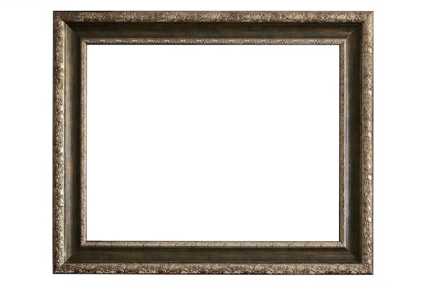 Cornice in ottone su sfondo bianco