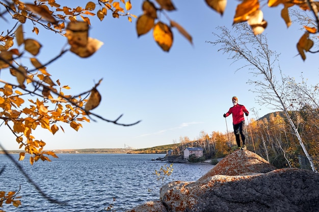 Corridore sul lago