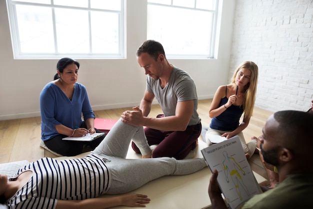 Corso di formazione di gruppo di terapia di massaggio