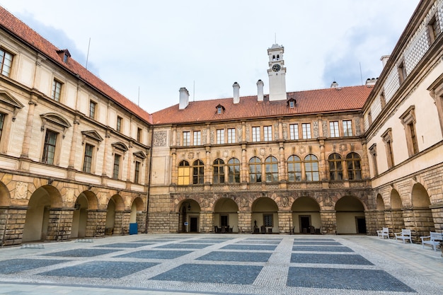 Cortile antico del castello di pietra, Europa