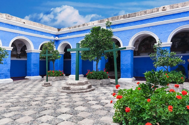 Cortile dell'antico convento