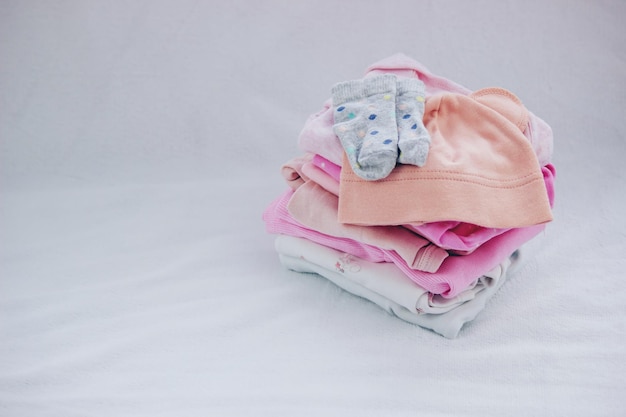 Cose per bambini Concetto di abbigliamento per bambini Focus selettivo