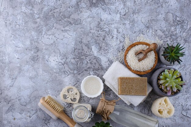 Cosmetico di bellezza fermentato con acqua di riso