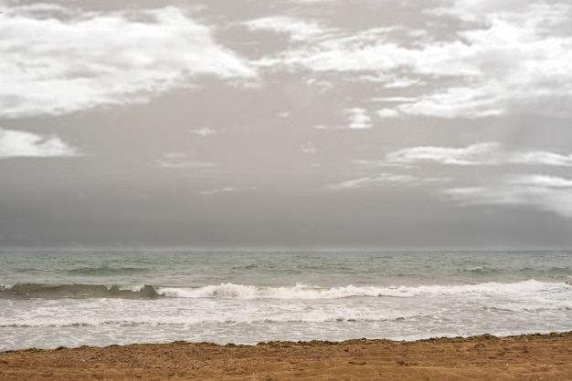 Costa del mare del Giappone