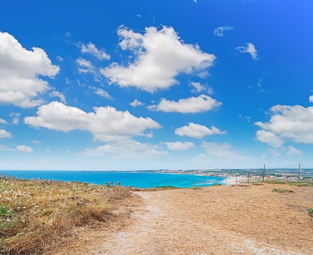 Costa della Sardegna vista da una terrazza