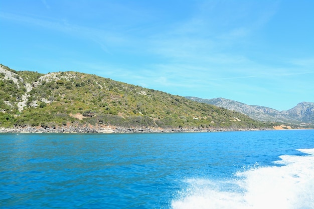 Costa rocciosa a Cala Gonone sardegna