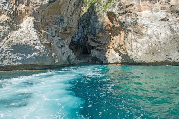 Costa rocciosa nel Golfo di Orosei