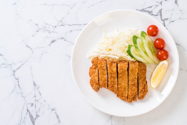 Cotoletta di maiale fritta giapponese (set tonkatsu) - Stile giapponese food