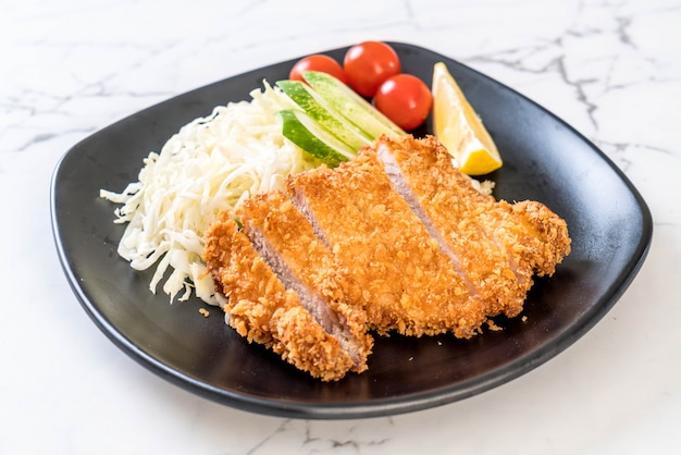 Cotoletta giapponese di maiale fritto (set tonkatsu)