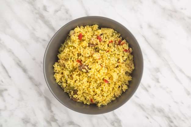 Couscous con verdure, cibo tipico arabo.