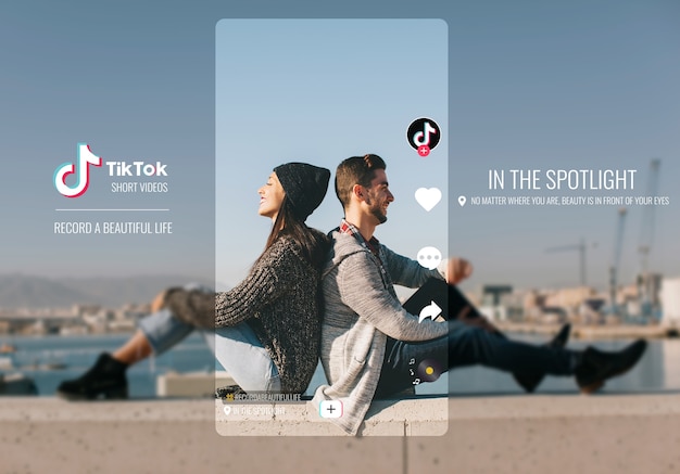 Creatore di contenuti lifestyle su collage tik tok