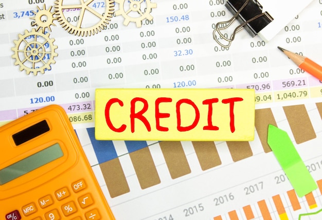 CREDIT parola fatta con il concetto di blocchi di costruzione