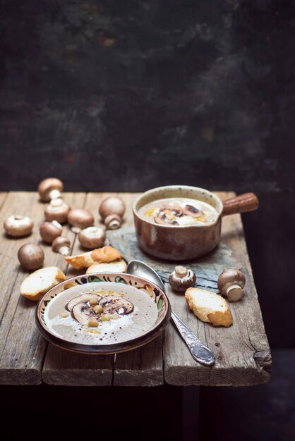 Crema di funghi con ceci