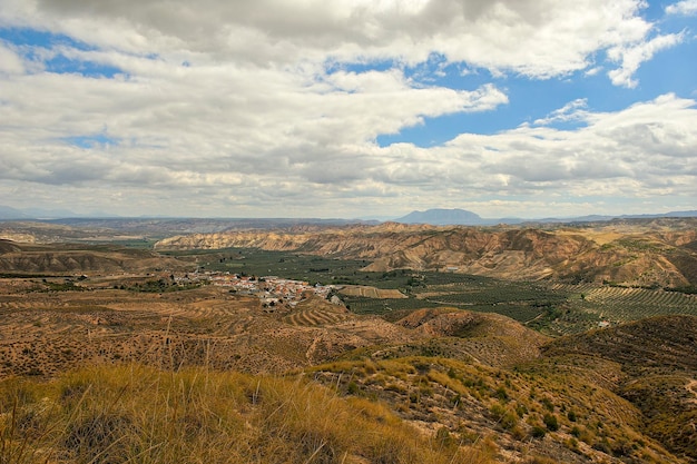 Creste e scogliere dei calanchi di gorafe granada