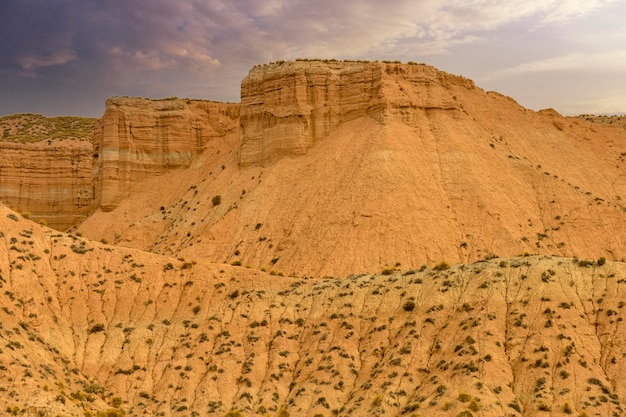 Creste e scogliere dei calanchi di gorafe granada