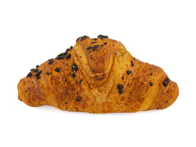 Croissant al cioccolato su sfondo bianco