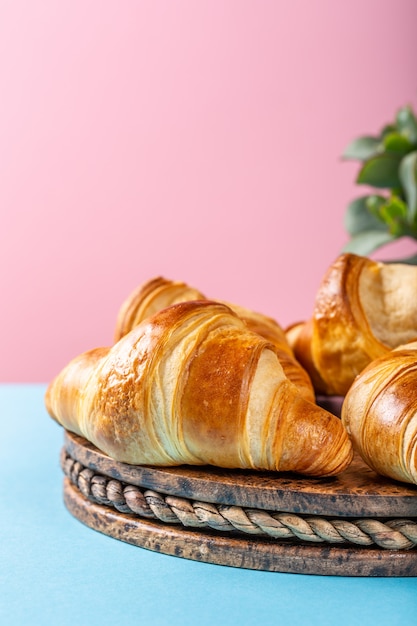 Croissant appena sfornati