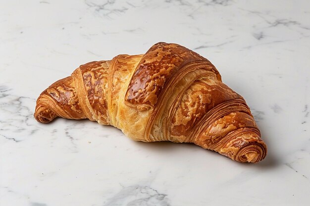 Croissant di pasticceria al cioccolato