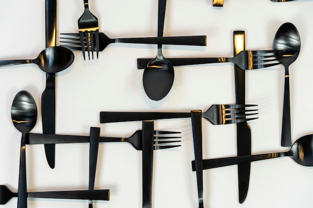 Cucchiai e coltelli da cucina in metallo nero messico