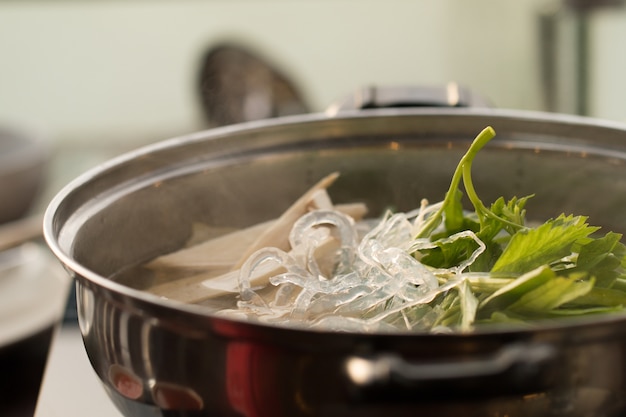 Cucina giapponese caldo vaso