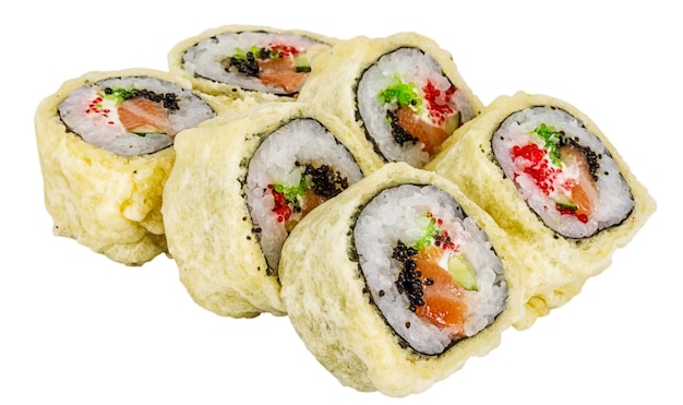 Cucina giapponese Tempura Maki Sushi Rotolo fritto a base di uova di salmone tobiko e crema di formaggio all'interno