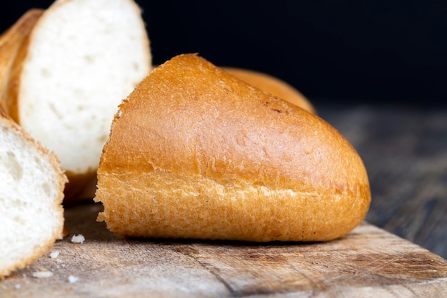 Cucinare i piatti con baguette di grano tenero