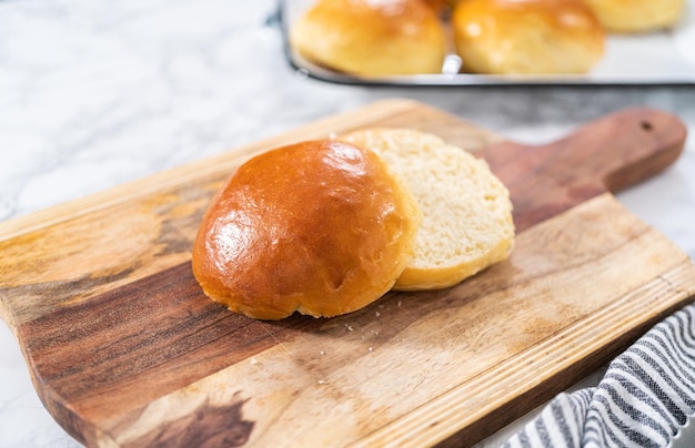 Cuocere i pan brioche