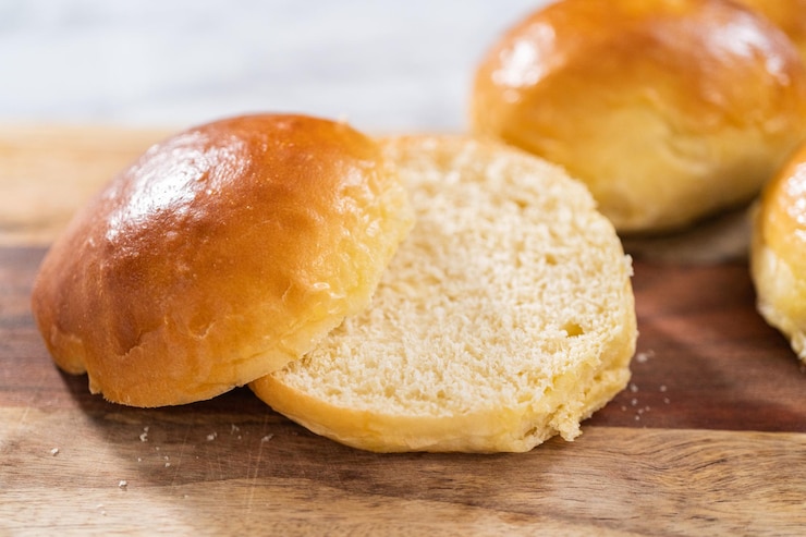 Foto cuocere i pan brioche