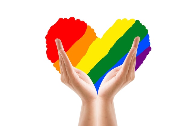 Cuore arcobaleno isolato su uno sfondo bianco concetto LGBT