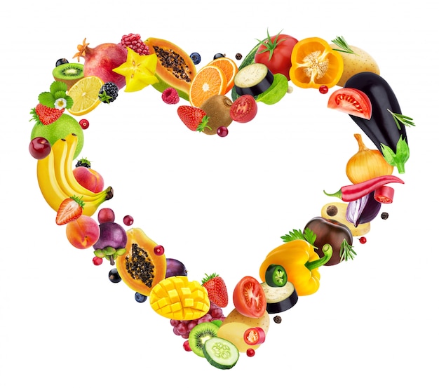 Cuore fatto di frutta, bacche e verdure