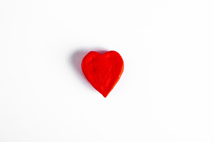 Foto cuore per la cartolina d'auguri di san valentino. l'amore è.