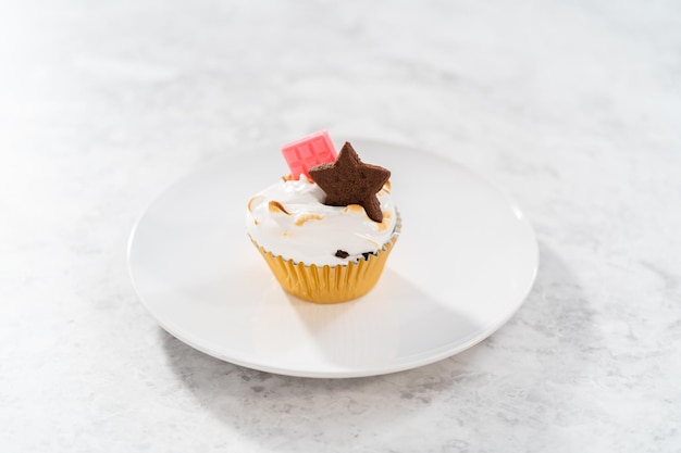 Cupcake S'more