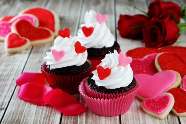 Cupcakes a cuore con panna montata