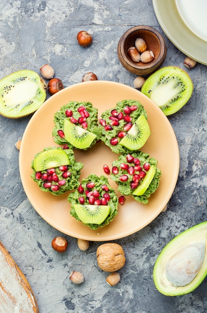 Cupcakes di avocado e kiwi.