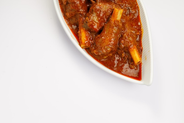 Curry di montone o curry di agnello piccante della cucina indiana