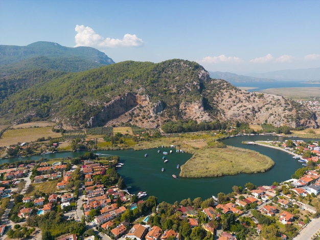 Dalyan fiume drone video mar Egeo ortaca mugla tacchino