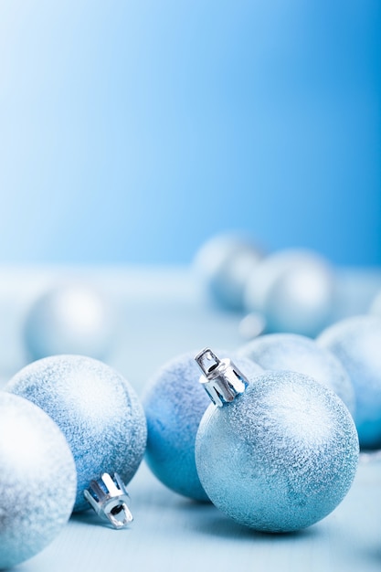 Decorazione blu delle palle di natale