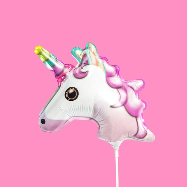 Decorazione di festa con palloncini di foglio di cavallo rosa