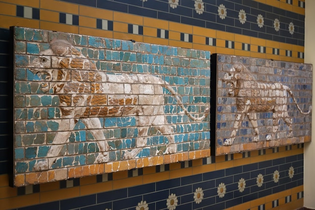 Decorazione murale da Ishtar Gate nel Museo Archeologico di Istanbul in Turchia