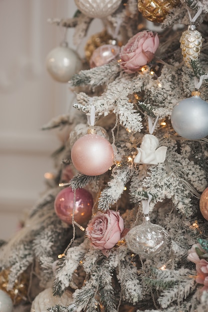 Decorazione natalizia. Giocattoli dell'albero di natale. sfondo