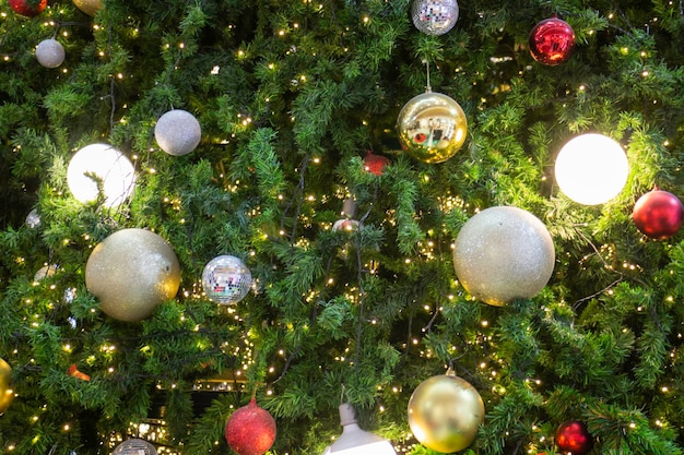 Decorazioni di Natale e Capodanno nella stagione dei saluti