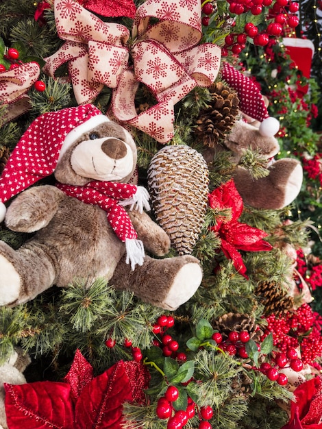 Decorazioni natalizie Albero di Natale Decorazioni di Babbo Natale palle e altri Messa a fuoco selettiva