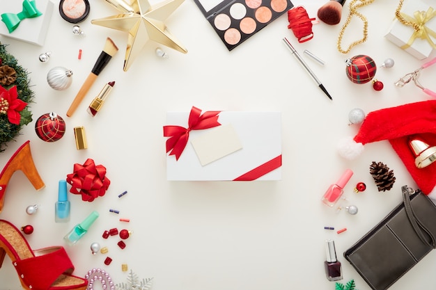 Decorazioni natalizie confezione regalo e accessori cosmetici