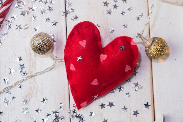 Decorazioni natalizie palline luminose a forma di cuore in peluche naturale
