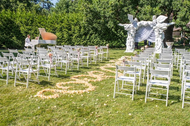 Decorazioni per gli sposi