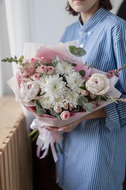 Delicato bouquet di fiori