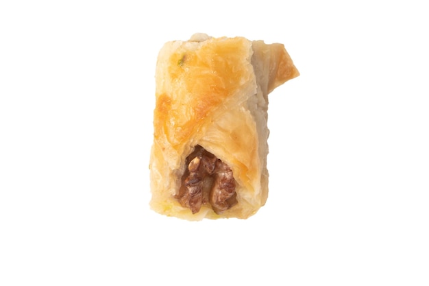 Deliziosa baklava dolce con noci isolate su sfondo bianco Vista dall'alto