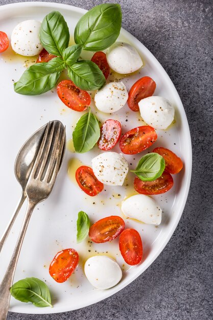 Deliziosa insalata caprese